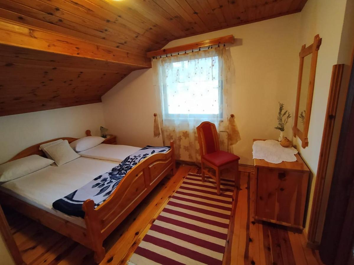 Apartmani Milic Sirogojno Exterior photo